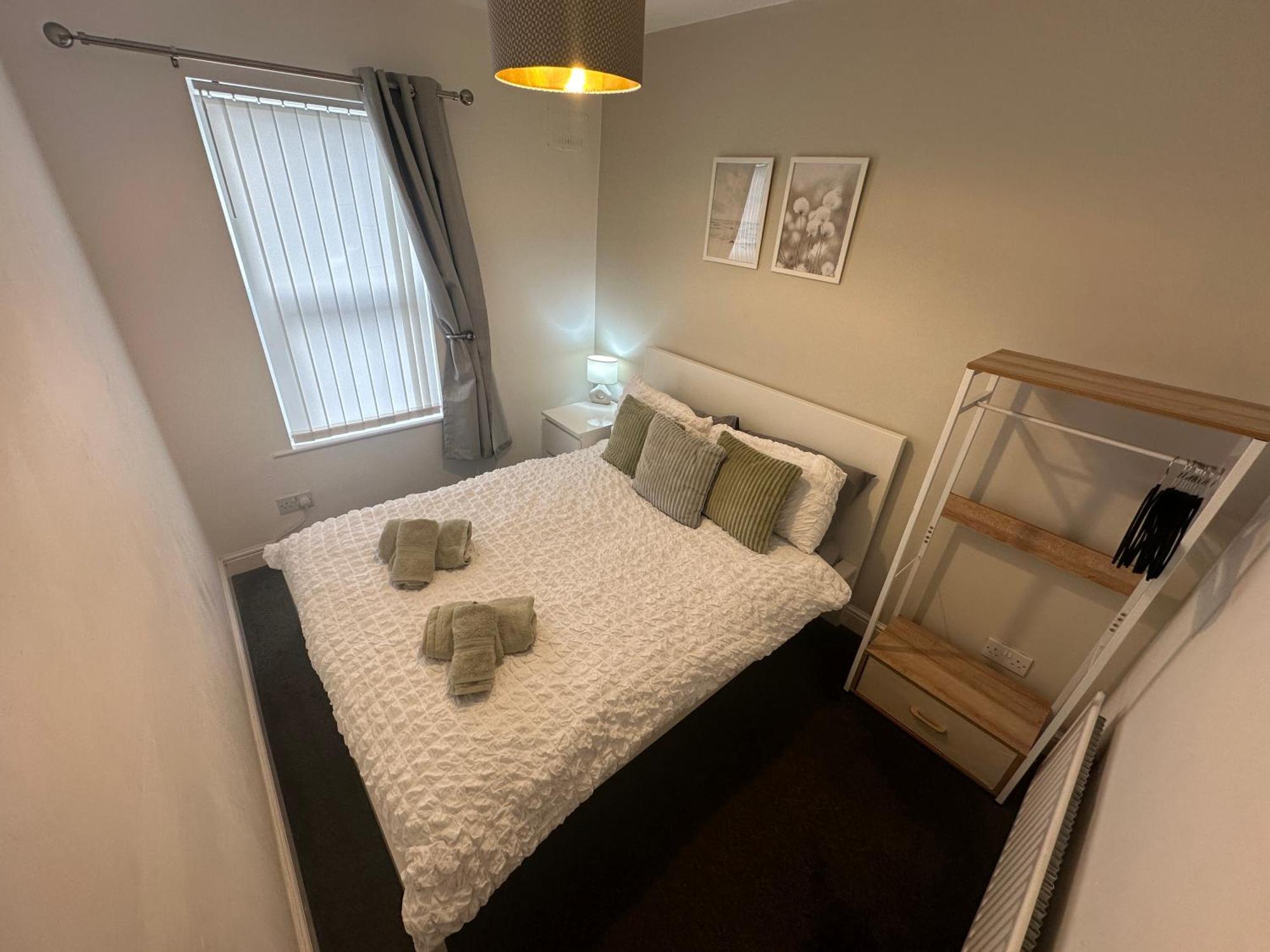 Mmc Serviced Accommodation Leigh  Eksteriør billede