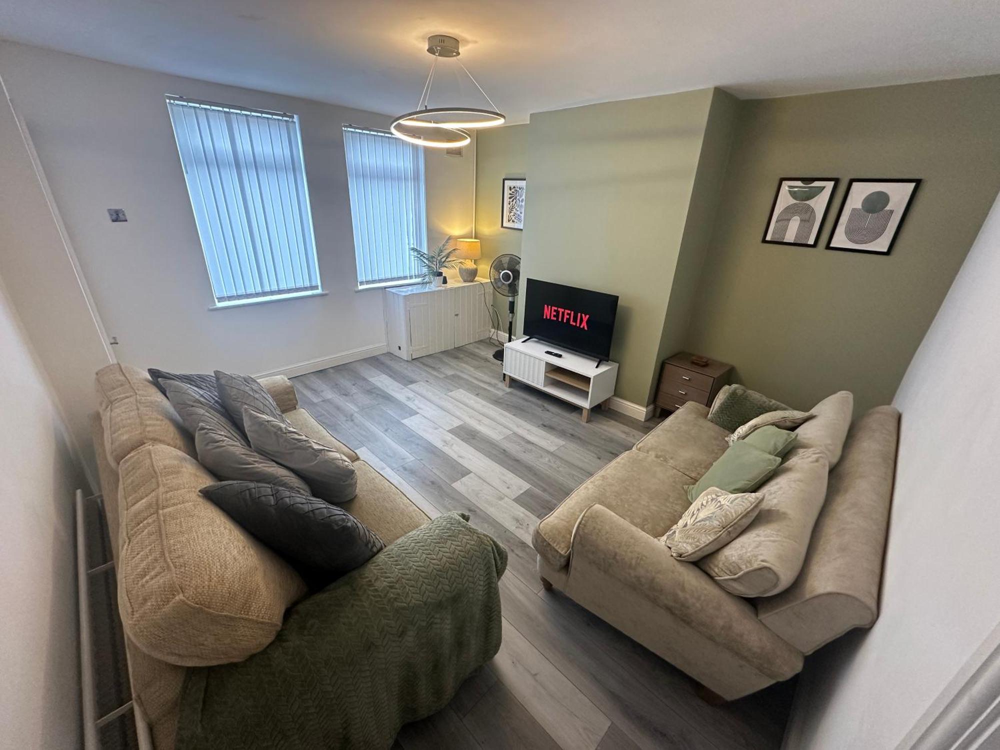 Mmc Serviced Accommodation Leigh  Eksteriør billede